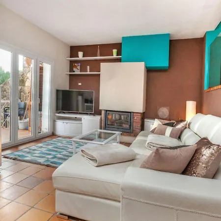 Berganti By Interhome Tatil Evi Tossa de Mar